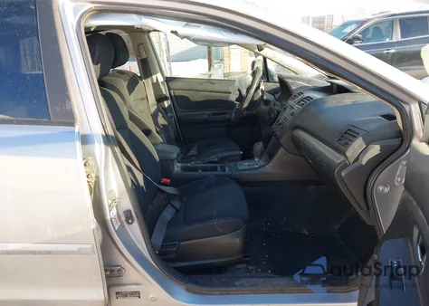 2014 Subaru Xv Crosstrek 2.0I Premium z USA, uszkodzony, nr VIN JF2GPACC0E8201381